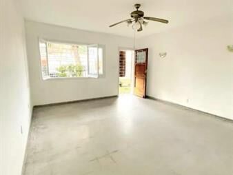 https://web5.gallito.com.uy/casa-1-dorm-en-excelente-ubicacion-inmuebles-27731134