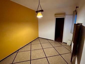 https://web5.gallito.com.uy/oportunidad-alquilo-apto-de-2-dormitorios-tres-cruces-inmuebles-27731435