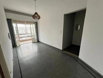 https://web5.gallito.com.uy/apto-en-alquiler-precioso-al-frente-terraza-av-italia-inmuebles-27731540