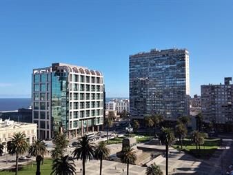 https://www.gallito.com.uy/frente-a-plaza-independencia-inmuebles-27738655
