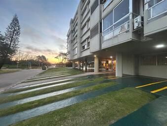 https://www.gallito.com.uy/venta-de-apartamento-en-punta-del-este-duplex-inmuebles-27756268