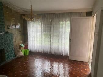 https://web5.gallito.com.uy/venta-casa-en-padron-unico-carrasco-a-una-cuadra-de-porton-inmuebles-27771563