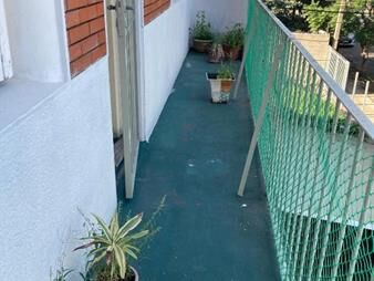 https://web5.gallito.com.uy/tipo-casa-de-altos-con-balcon-inmuebles-27080392