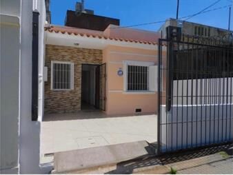 https://www.gallito.com.uy/linda-y-practica-casa-en-buceo-traspaso-inmuebles-27784558