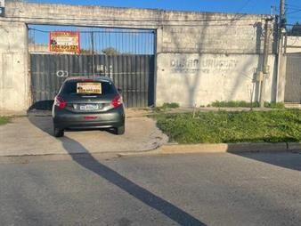 https://www.gallito.com.uy/susena-inversiones-alquila-galpon-sin-techar-o-techado-inmuebles-27784579