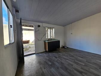 https://web5.gallito.com.uy/venta-de-casa-1-dormitorio-burdeos-inmuebles-27793256