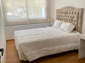 https://www.gallito.com.uy/a-pasos-de-la-rambla-amoblado-con-garage-y-amenities-inmuebles-25376867