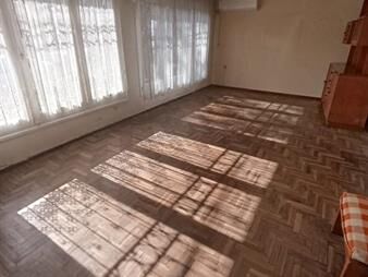 https://www.gallito.com.uy/casa-en-padron-unico-con-patio-garaje-y-terraza-inmuebles-27799356