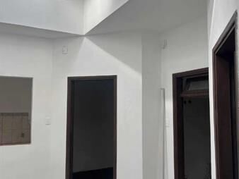 https://www.gallito.com.uy/precioso-apto-2-dorm-tres-cruces-inmuebles-27804282