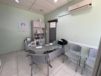 https://www.gallito.com.uy/llave-de-clinica-odontologica-en-excelente-ubicacion-inmuebles-27808441