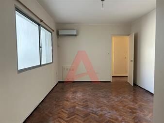 https://web5.gallito.com.uy/pocitos-prox-al-mar-–-alquiler-apartamento-de-1-dormitorio-inmuebles-27823079