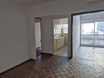 https://web5.gallito.com.uy/1-dormitorio-con-renta-en-cordon-inmuebles-27827545