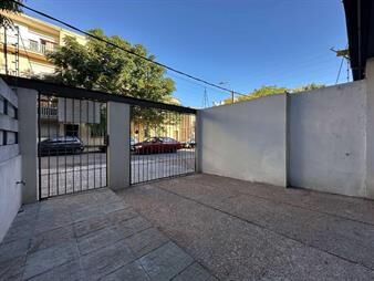 https://www.gallito.com.uy/apartamento-planta-baja-2-dormitorios-patio-garage-inmuebles-27835346