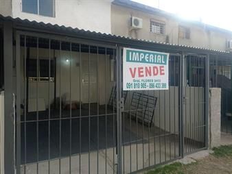 https://www.gallito.com.uy/duplex-dos-dormitorios-cochera-techada-y-patio-c-parrilller0-inmuebles-27840538