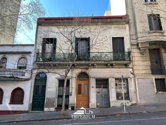 https://www.gallito.com.uy/venta-casa-en-el-centro-con-apartamentos-y-locales-inmuebles-27865512