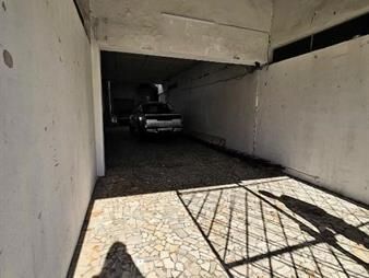 https://www.gallito.com.uy/alquiler-local-en-la-teja-de-500m2-inmuebles-27865985