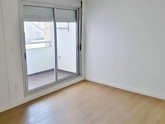https://www.gallito.com.uy/alquiler-apartamento-3-dormitorios-mercado-modelo-inmuebles-27866376