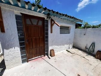https://www.gallito.com.uy/proximo-al-costa-urbana-apto-tipo-casita-al-fondo-1-dorm-inmuebles-27866949