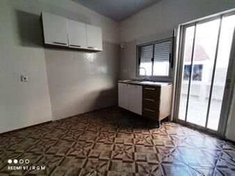https://www.gallito.com.uy/alquiler-apartamento-duplex-de-2-dormitorios-en-las-acacias-inmuebles-27869791