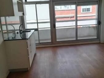 https://www.gallito.com.uy/3-cruces-8vo-fte-2-dorm-1bño-portero-uss-149mil-inmuebles-27875423