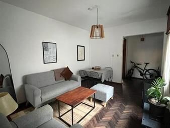 https://www.gallito.com.uy/apartamento-2-dormitorios-ciudad-vieja-cerca-rambla-inmuebles-27888967