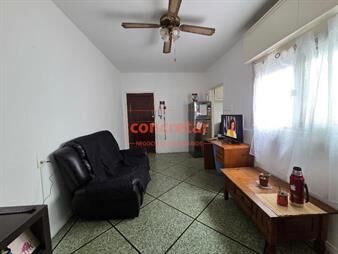 https://www.gallito.com.uy/apartamento-impecable-de-un-dormitorio-definido-en-reducto-inmuebles-27853964