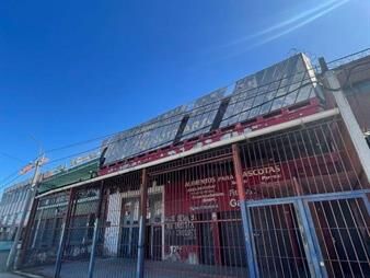 https://web5.gallito.com.uy/alquiler-gran-local-zona-mercado-modelo-inmuebles-27892315
