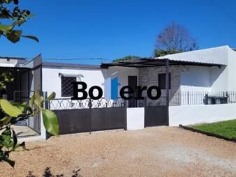 https://www.gallito.com.uy/hermosa-casa-en-alquiler-barrio-los-bulevares-inmuebles-27897087