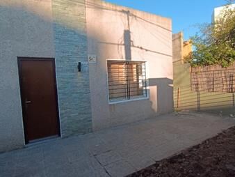 https://www.gallito.com.uy/casa-de-un-dormitorio-en-buceo-inmuebles-27898901