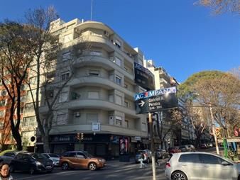 https://www.gallito.com.uy/alquiler-apartamento-3-dormitorios-pocitos-inmuebles-27898983