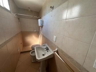 https://www.gallito.com.uy/alquilo-1-dorm-terraza-azotea-s17500-gc-s2500-anda-porto-inmuebles-27899137