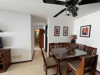 https://www.gallito.com.uy/alquiler-apartamento-en-aguada-con-balcon-y-ascensor-inmuebles-27900455