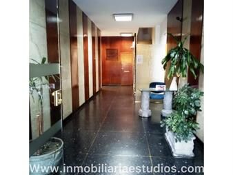 https://www.gallito.com.uy/amplisimo-monoambiente-en-rio-negro-y-18-de-julio-inmuebles-27907206