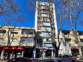 https://www.gallito.com.uy/pocitos-venta-apto-monoambiente-brito-del-pino-y-rivera-inmuebles-27907225