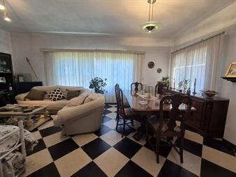 https://www.gallito.com.uy/casa-padron-unico-4-dormitorios-apartamento-cocheras-inmuebles-27907304
