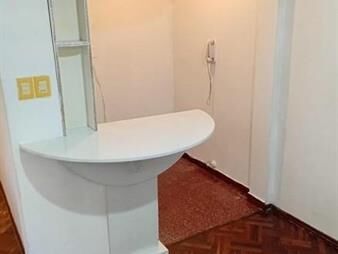 https://web5.gallito.com.uy/ituzaingo-a-pasos-de-la-peatonal-sarandi-inmuebles-27918628