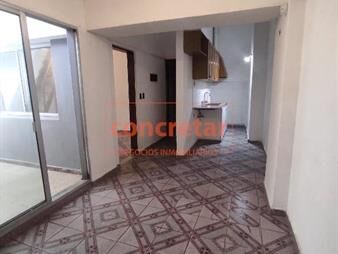 https://www.gallito.com.uy/casa-al-frente-con-excelente-ubicacion-a-metros-de-avenidas-inmuebles-27926787