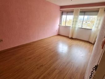 https://www.gallito.com.uy/venta-apto-1-dorm-liv-coc-def-despejado-soleado-cordon-inmuebles-27646852