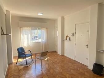 https://www.gallito.com.uy/alquiler-apartamento-en-la-blanqueada-2-dormitorios-inmuebles-27899885