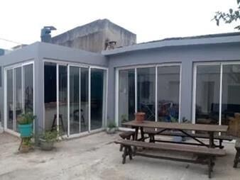 https://www.gallito.com.uy/casa-en-venta-mariano-moreno-y-cadiz-padron-unico-la-blan-inmuebles-27929562
