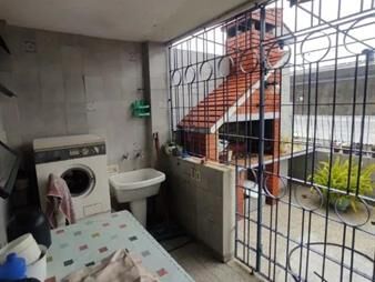 https://www.gallito.com.uy/espectacular-apto-amplio-cochera-con-parrillero-y-gran-te-inmuebles-27935160