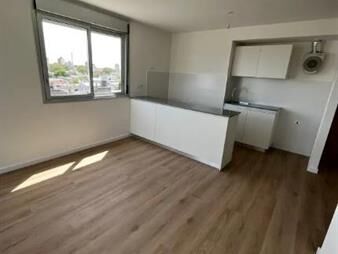 https://www.gallito.com.uy/apto-1-dorm-con-gran-terraza-inmuebles-27936170