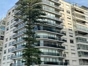 https://www.gallito.com.uy/venta-apartamento-de-estilo-con-gran-balcon-inmuebles-27936985