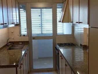 https://www.gallito.com.uy/con-garage-3-dorm-2-baños-impecable-estado-inmuebles-27941712