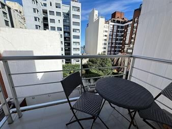 https://www.gallito.com.uy/alquiler-de-apto-monoambiente-terraza-coc-baño-buceo-inmuebles-27946844