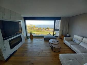 https://www.gallito.com.uy/venta-casa-rbla-super-vista-3-dorm-fdo-piscina-gje-x-2-inmuebles-27954114