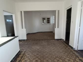https://www.gallito.com.uy/casa-de-altos-de-dos-dormitorios-reducto-inmuebles-27971937