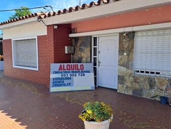 https://web5.gallito.com.uy/alquilo-local-en-centro-comercial-de-piedras-blancas-inmuebles-27976565
