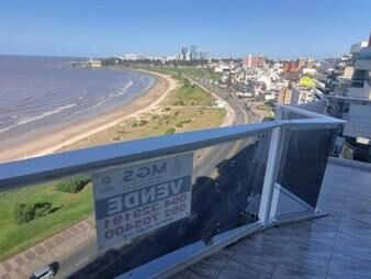 https://www.gallito.com.uy/venta-malvin-frente-al-mar-piso-10-2-dorm-en-suite-gge-inmuebles-27977356