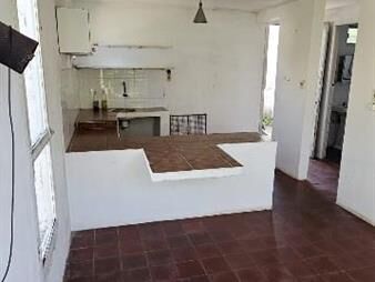 https://www.gallito.com.uy/a-1-de-playa-y-2-de-inter-independiente-excelente-ubicacion-inmuebles-27981506
